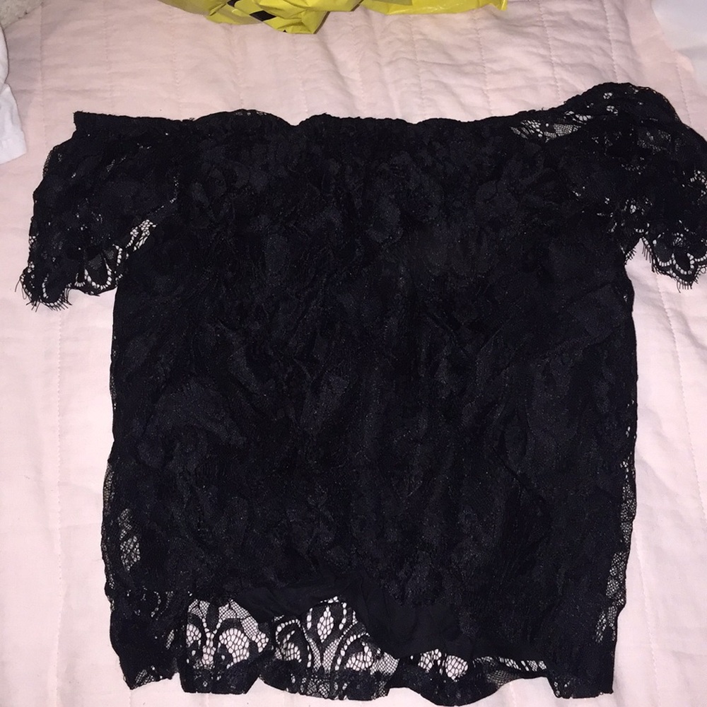 Black crop top